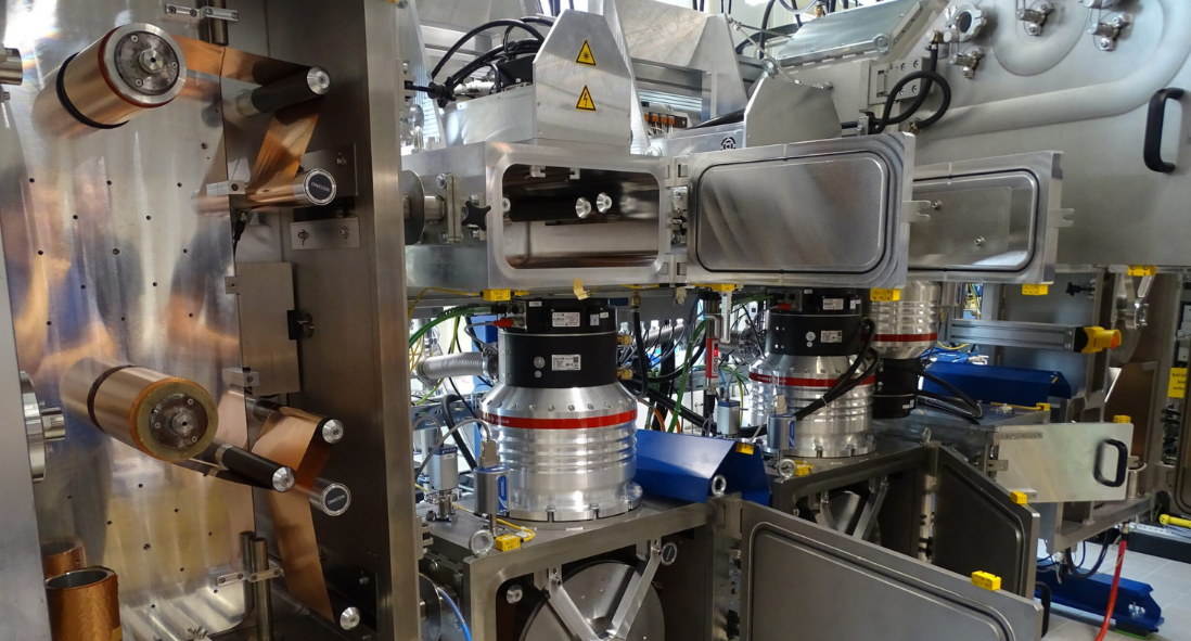 Kein Titel (9.3 x 5 cm)(1)